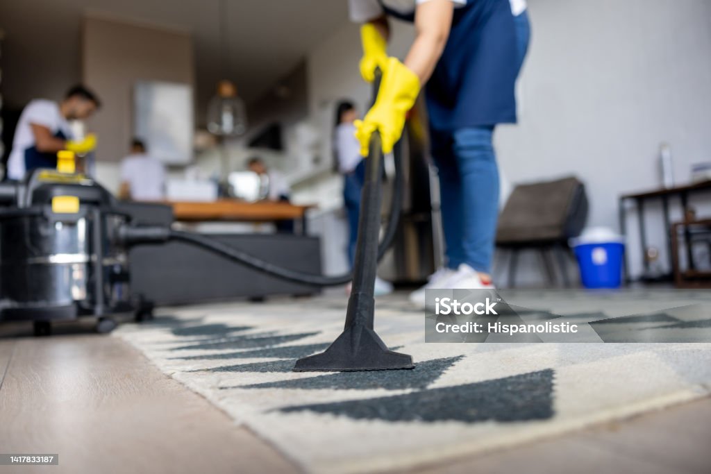 High-Pressure Exterior Cleaning​